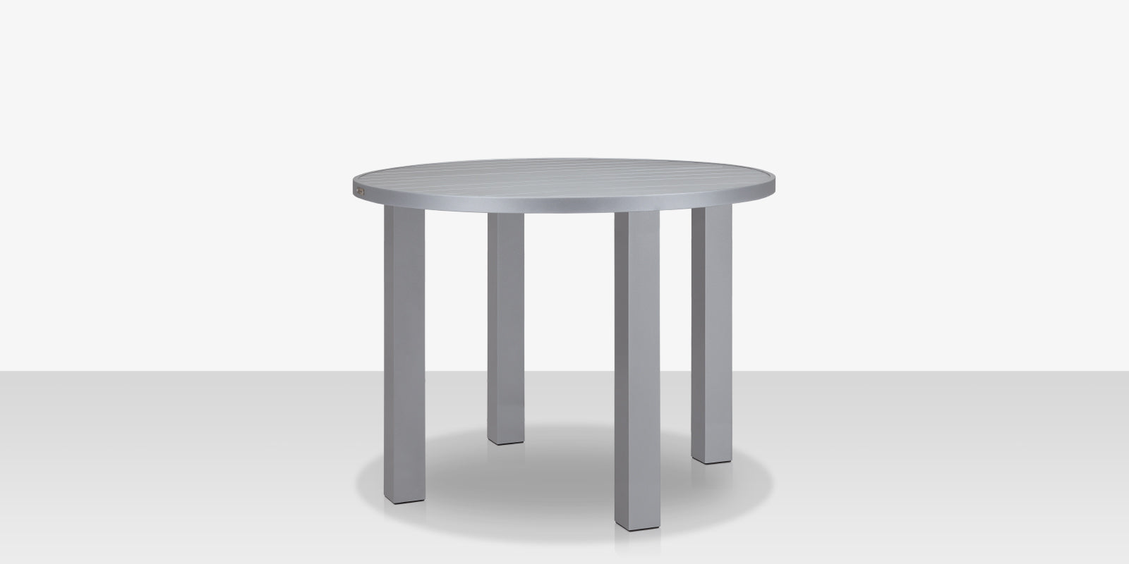 DecoScapes Fusion Aluminum 18'' Wide Round Table Top
