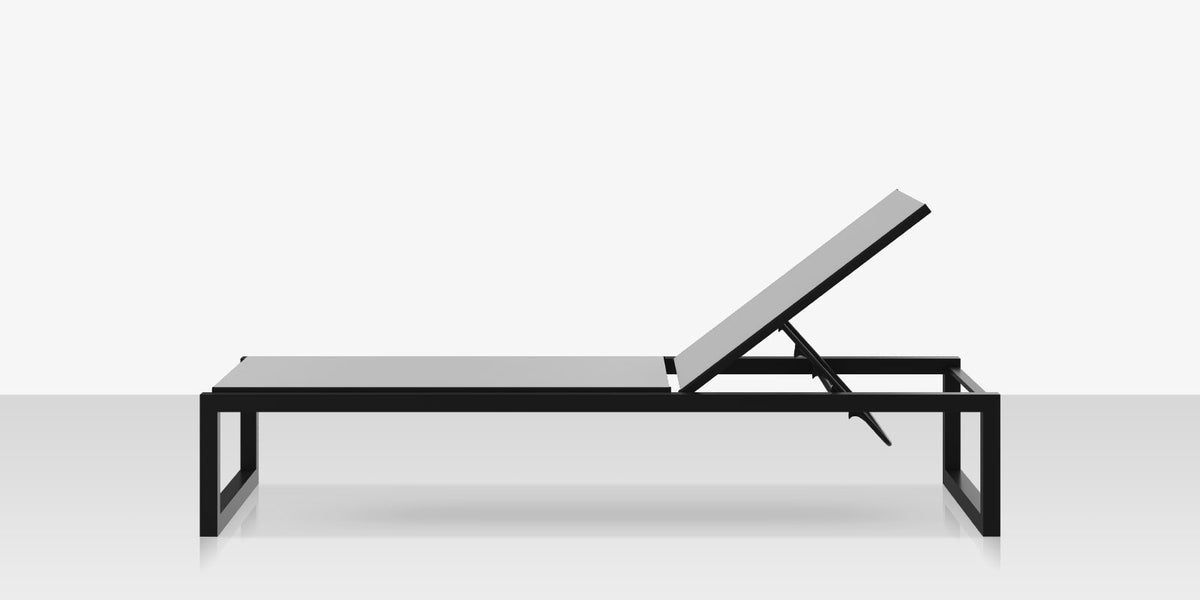 DecoScapes Iconic Aluminum Sling Dining Arm Chair