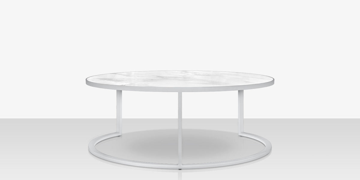 DecoScapes Iconic Aluminum Wide Round Nesting Table