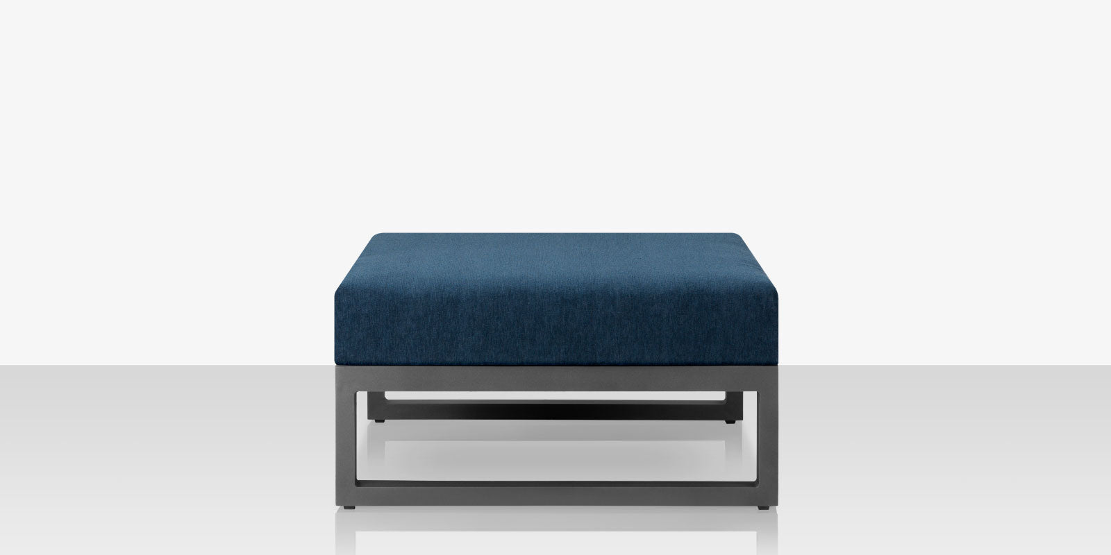 DecoScapes Iconic Aluminum Ottoman