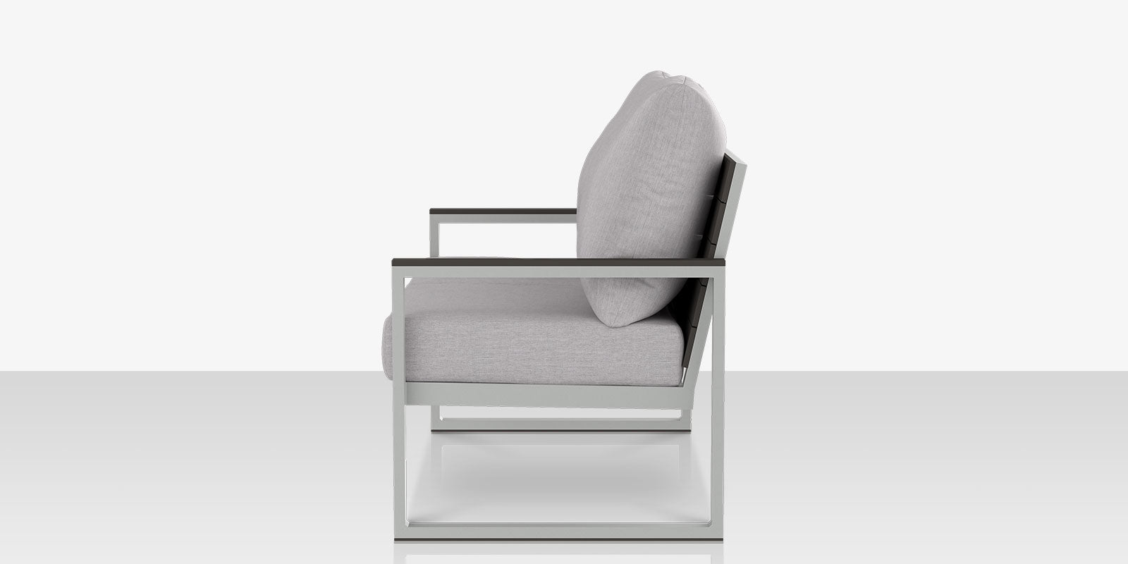 DecoScapes Modera Loveseat