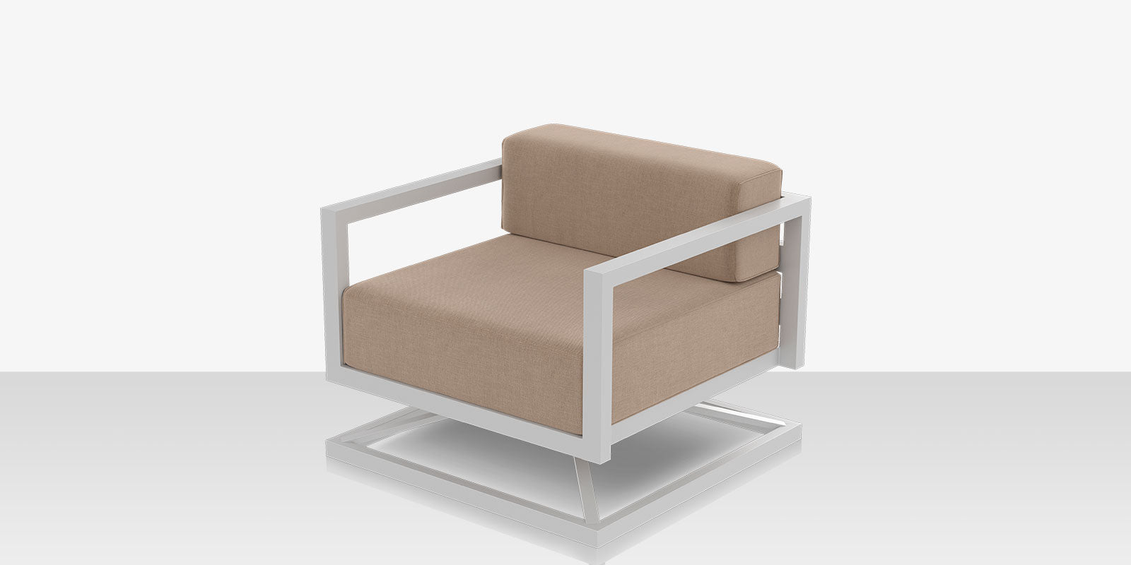DecoScapes Iconic Aluminum Swivel Club Chair