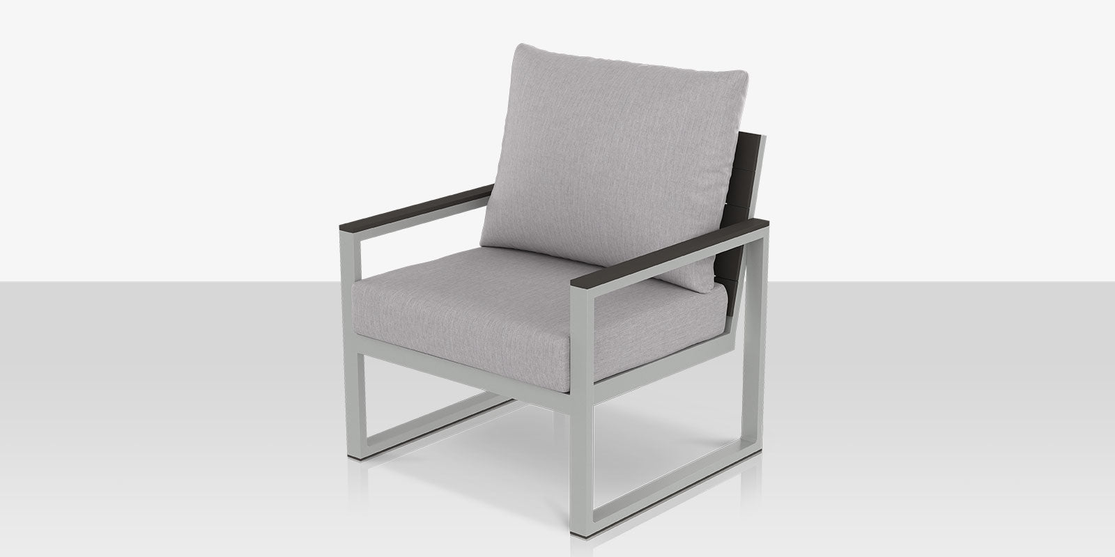 DecoScapes Modera Club Chair