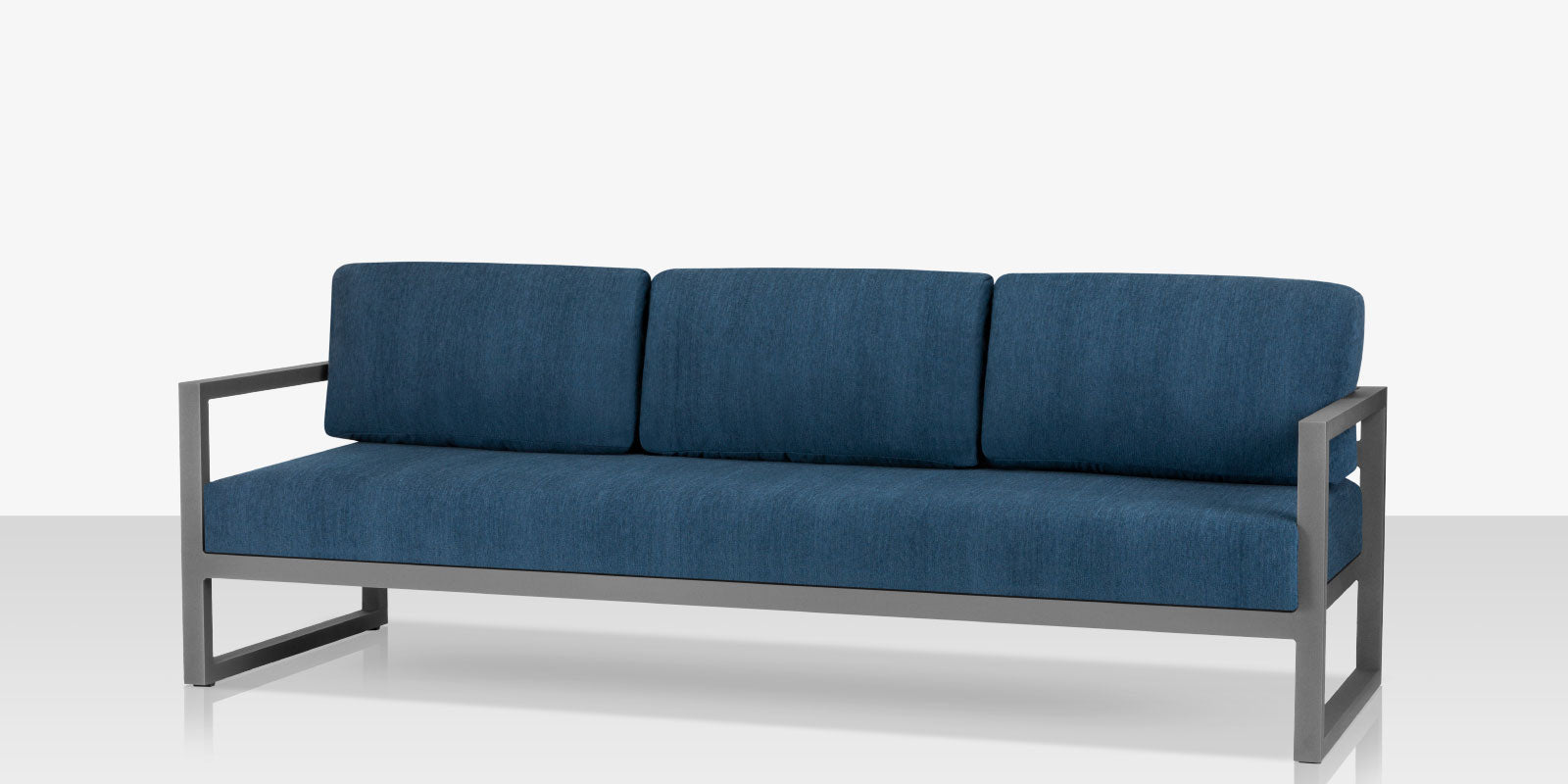 DecoScapes Iconic Aluminum Sofa