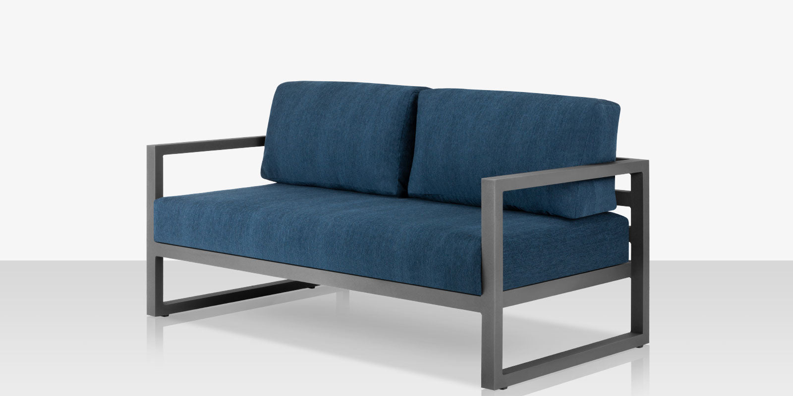 DecoScapes Iconic Aluminum Loveseat