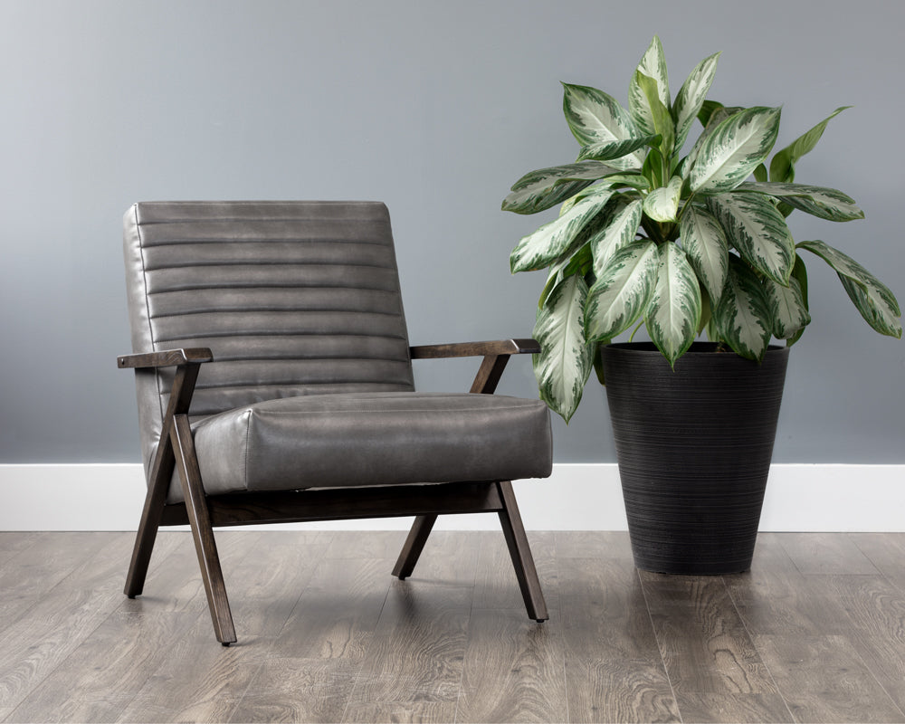 Sunpan Peyton Lounge Chair - Bravo Cream/Cantina Magnetite/Cantina Saddle