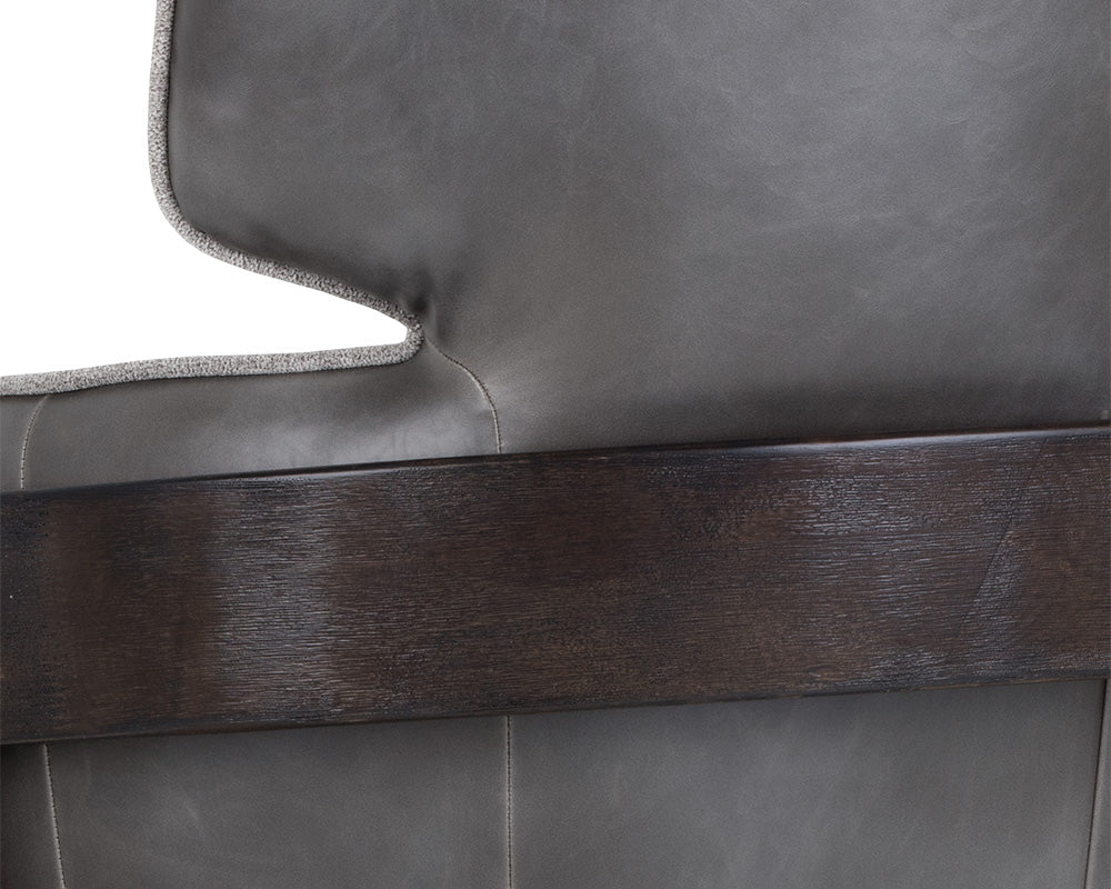 Sunpan Maximus Lounge Chair In Metropolis Blue/Moss Green//Polo Club Stone And Overcast Grey