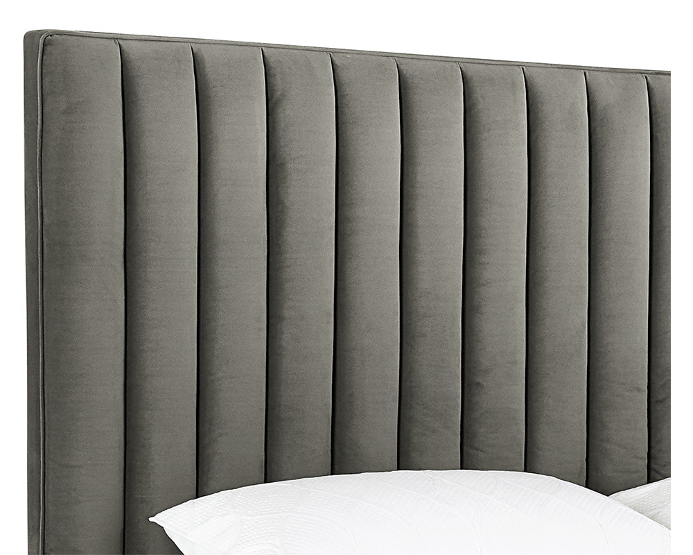 Sunpan Yosi Bed - Queen In Abbington Navy/Antonio Charcoal