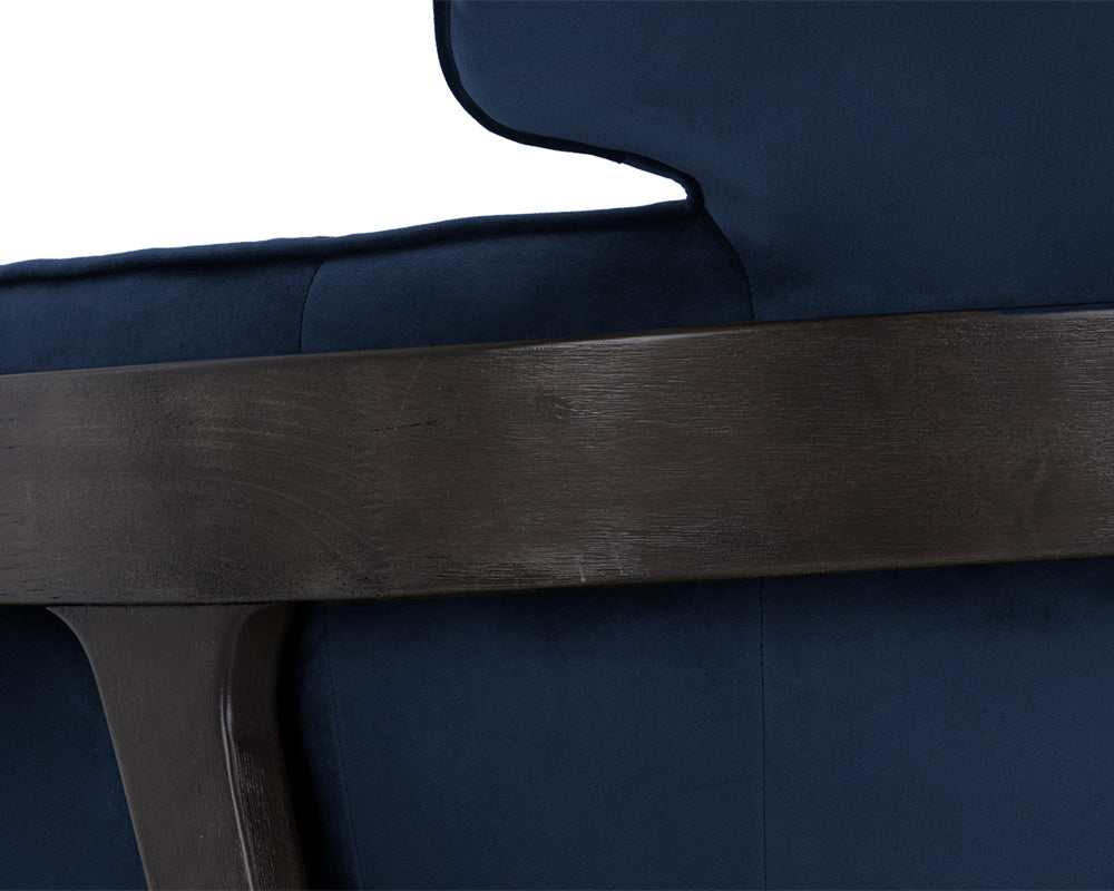 Sunpan Maximus Lounge Chair In Metropolis Blue/Moss Green//Polo Club Stone And Overcast Grey