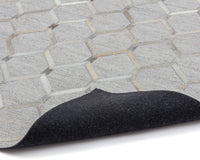 Sunpan Bordeaux Hand-made Rug in Ivory/Grey