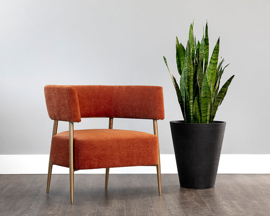 Sunpan Maestro Lounge Chair - Danny Rust