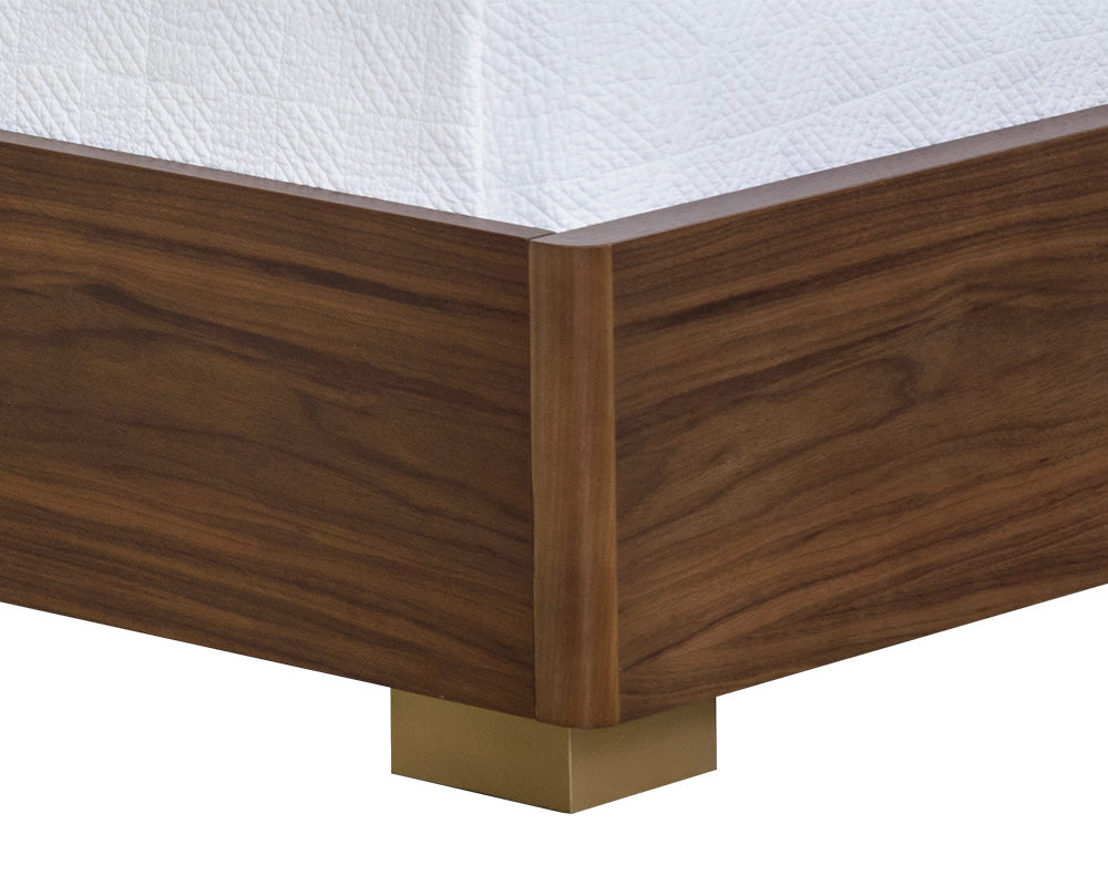 Sunpan Akita Bed - King