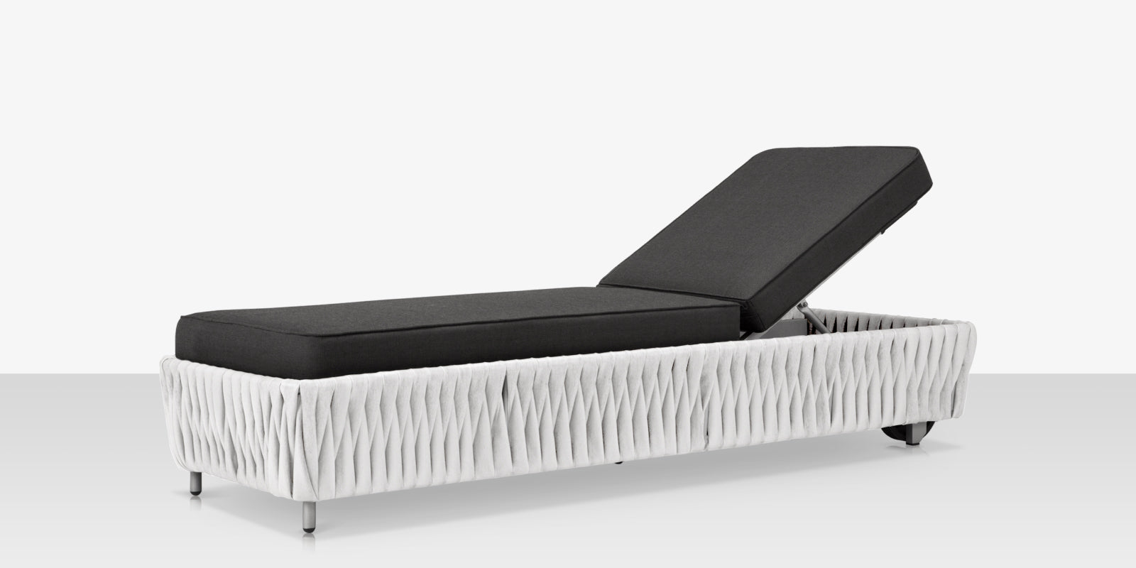 DecoScapes Aria 28" Aluminum Frame Chaise