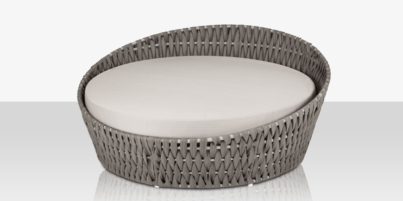 DecoScapes Aria 70" Round Aluminum Cushion Daybed