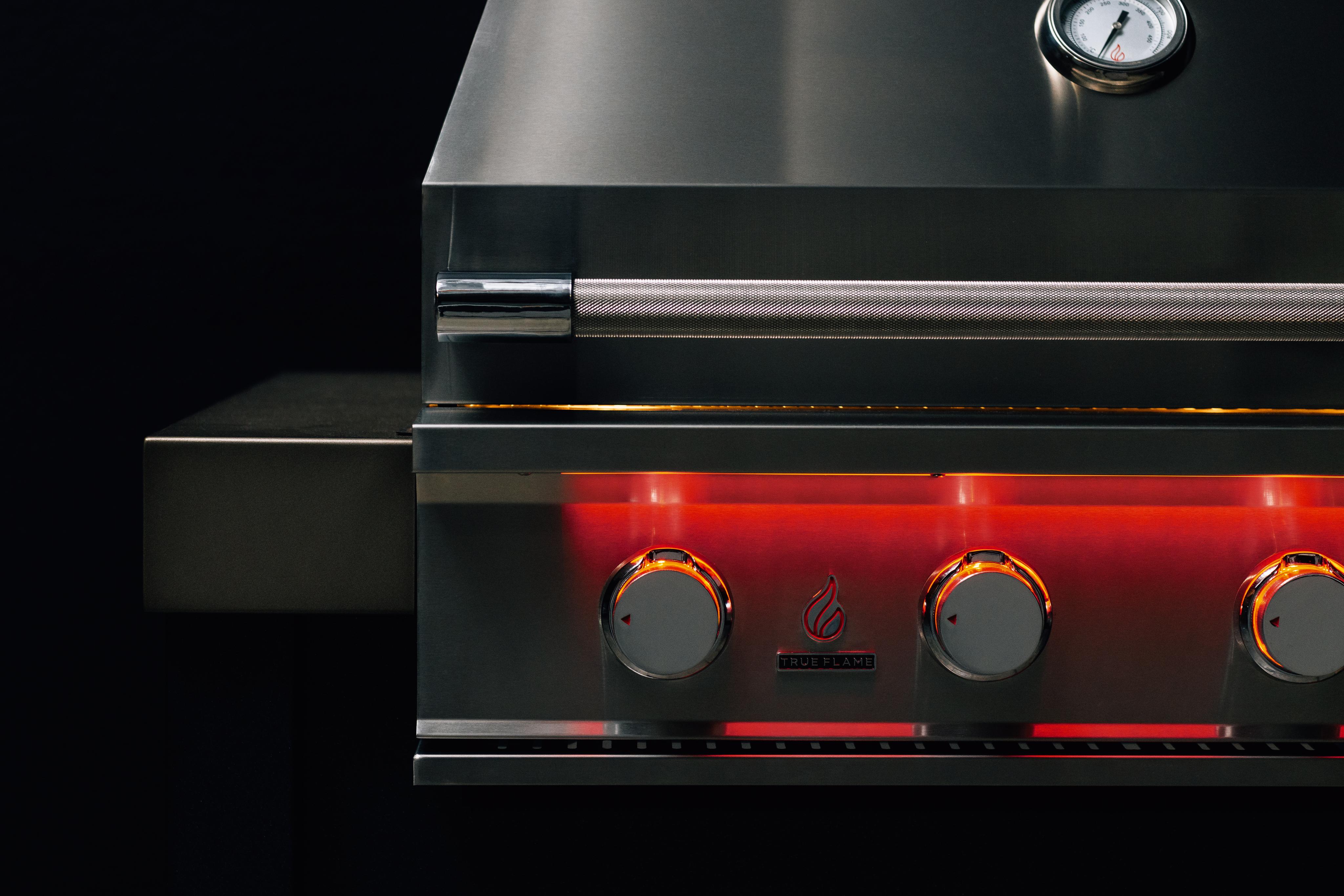 TrueFlame 25" 3 Burner Gas Grill - Liquid Propane/Natural Gas