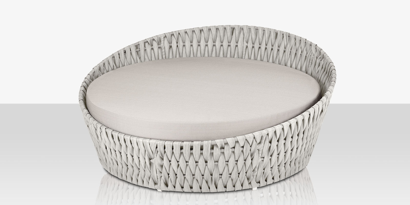 DecoScapes Aria 70" Round Aluminum Cushion Daybed