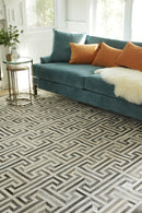 Exquisite Rugs Natural Hide Cowhide Silver Area Rug