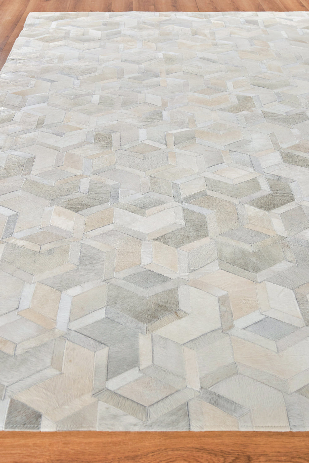 Exquisite Rugs Natural Hide Cowhide Silver Area Rug