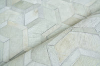 Exquisite Rugs Natural Hide Cowhide Silver Area Rug