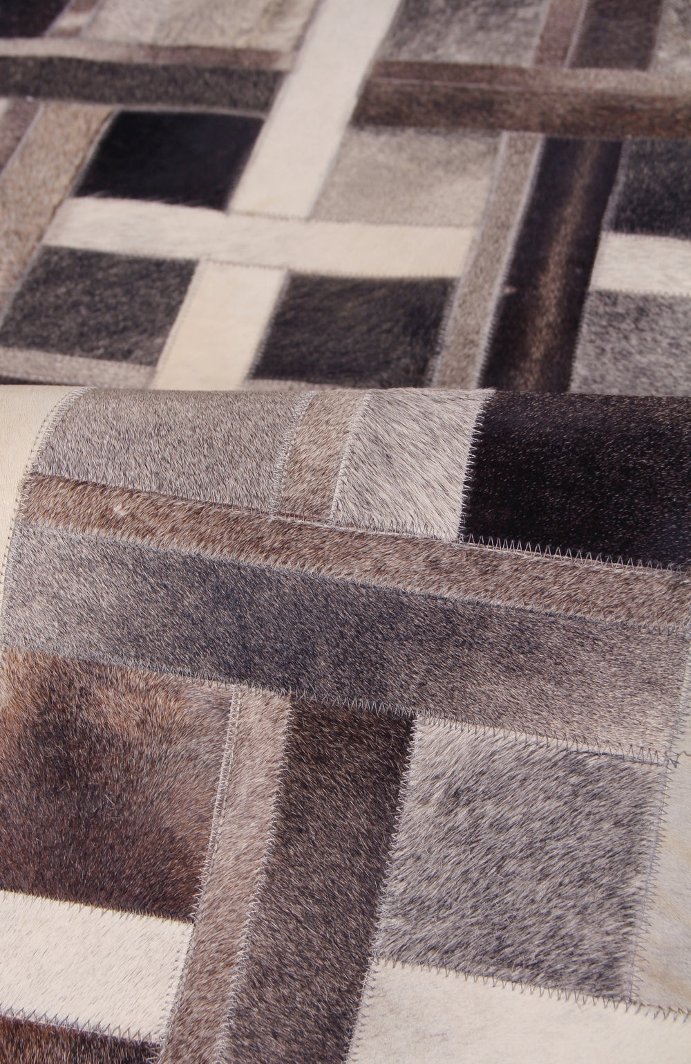 Exquisite Rugs Natural Hide Cowhide Silver Area Rug