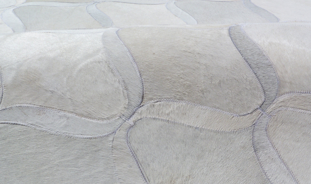 Exquisite Rugs Natural Hide Cowhide Silver Area Rug