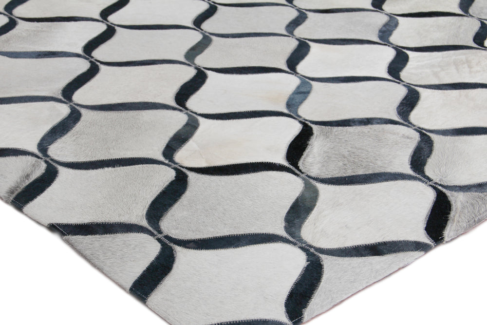 Exquisite Rugs Natural Hide Cowhide Silver Area Rug