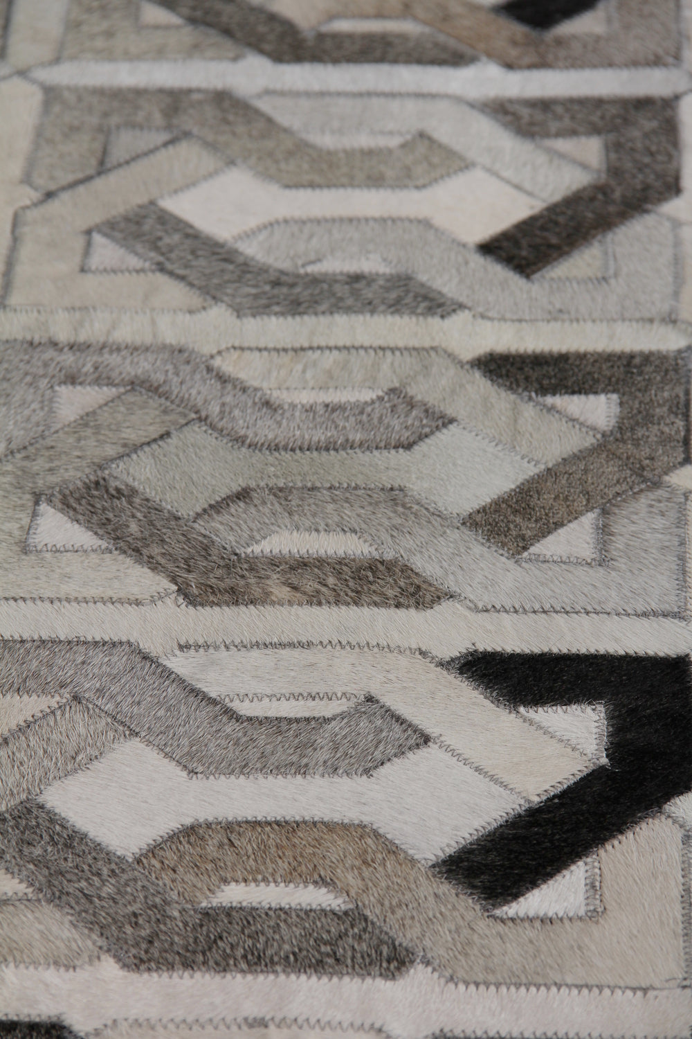 Exquisite Rugs Natural Hide Cowhide Silver Area Rug