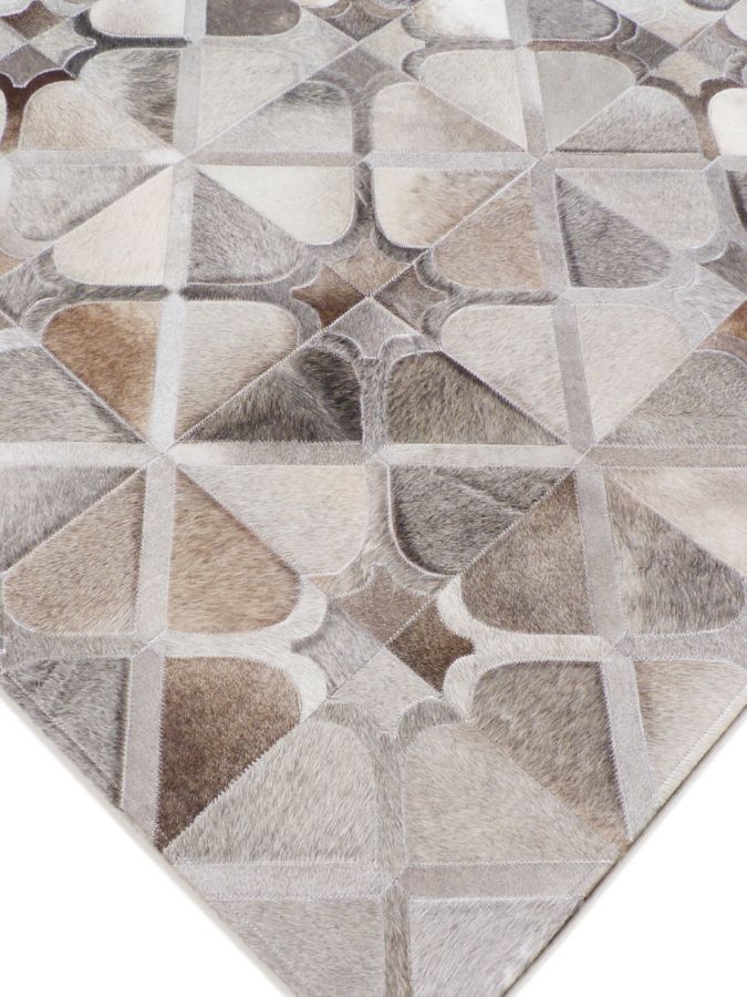 Exquisite Rugs Natural Hide Cowhide Silver Area Rug