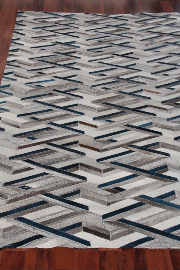 Exquisite Rugs Natural Hide Cowhide Silver Area Rug
