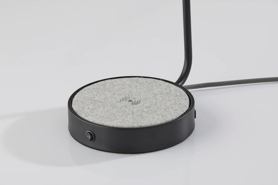 Adesso Brooks Adesso Charge Wireless Charging Desk Lamp