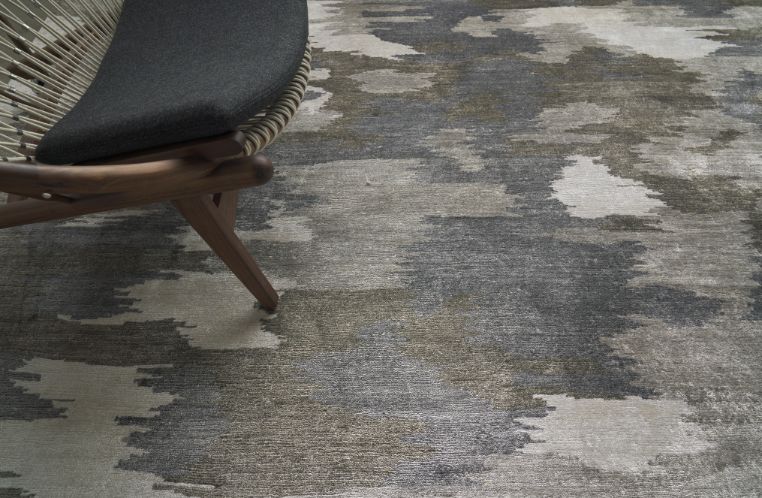 Exquisite Rugs Bamboo Silk Handmade Hand-Knotted Bamboo Silk and Cotton Area Rug