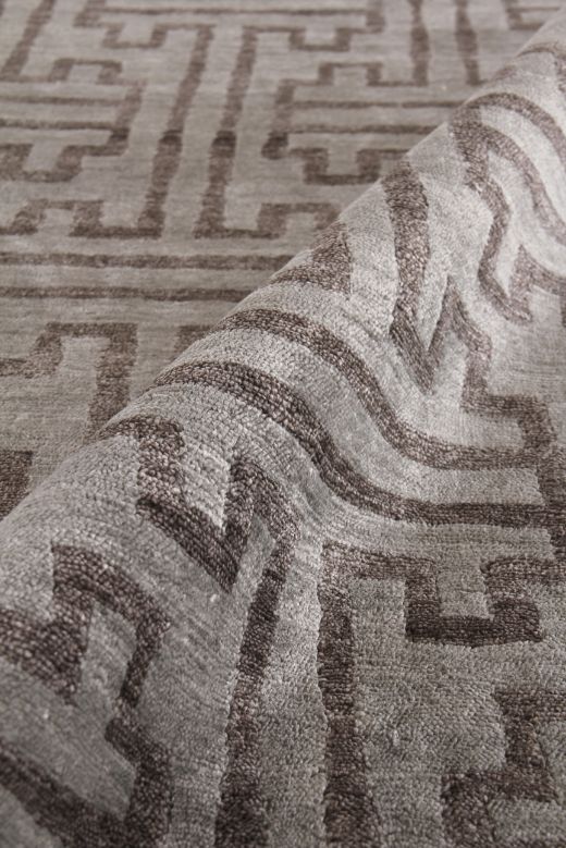 Exquisite Rugs Bamboo Silk Handmade Hand-Knotted Bamboo Silk and Cotton Area Rug