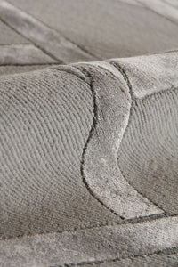 Exquisite Rugs Metro Velvet Handmade Hand-Knotted New Zealand Wool and Viscose  Area Rug