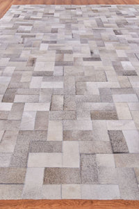 Exquisite Rugs Natural Hide Cowhide Silver Area Rug