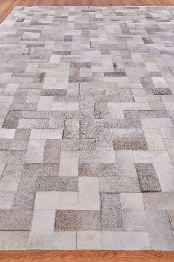 Exquisite Rugs Natural Hide Cowhide Silver Area Rug