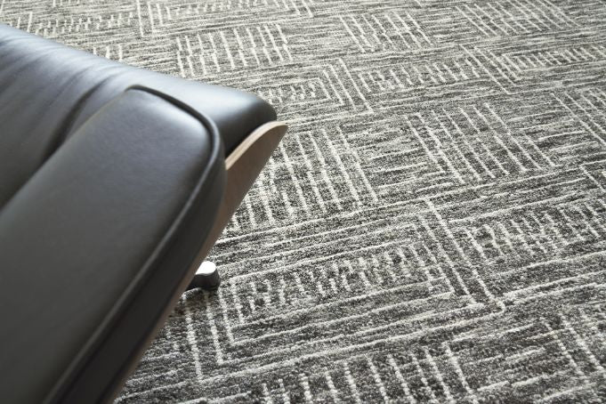 Exquisite Rugs Aldridge Handmade Hand-Knotted New Zealand Wool and Bamboo Silk Area Rug