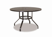 Sunset West La Jolla Aluminum 48" Round Dining Table with Dining Chairs