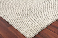 Exquisite Rugs Crescent Handmade Hand-Knotted New Zealand Wool Ivory Area Rug