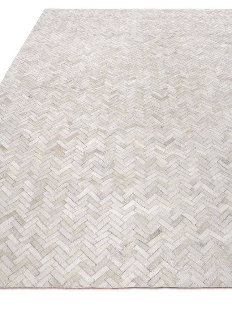 Exquisite Rugs Mosaic Leather Cowhide Ivory Area Rug