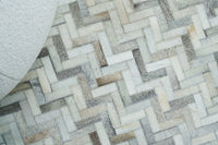 Exquisite Rugs Mosaic Leather Cowhide Ivory Area Rug