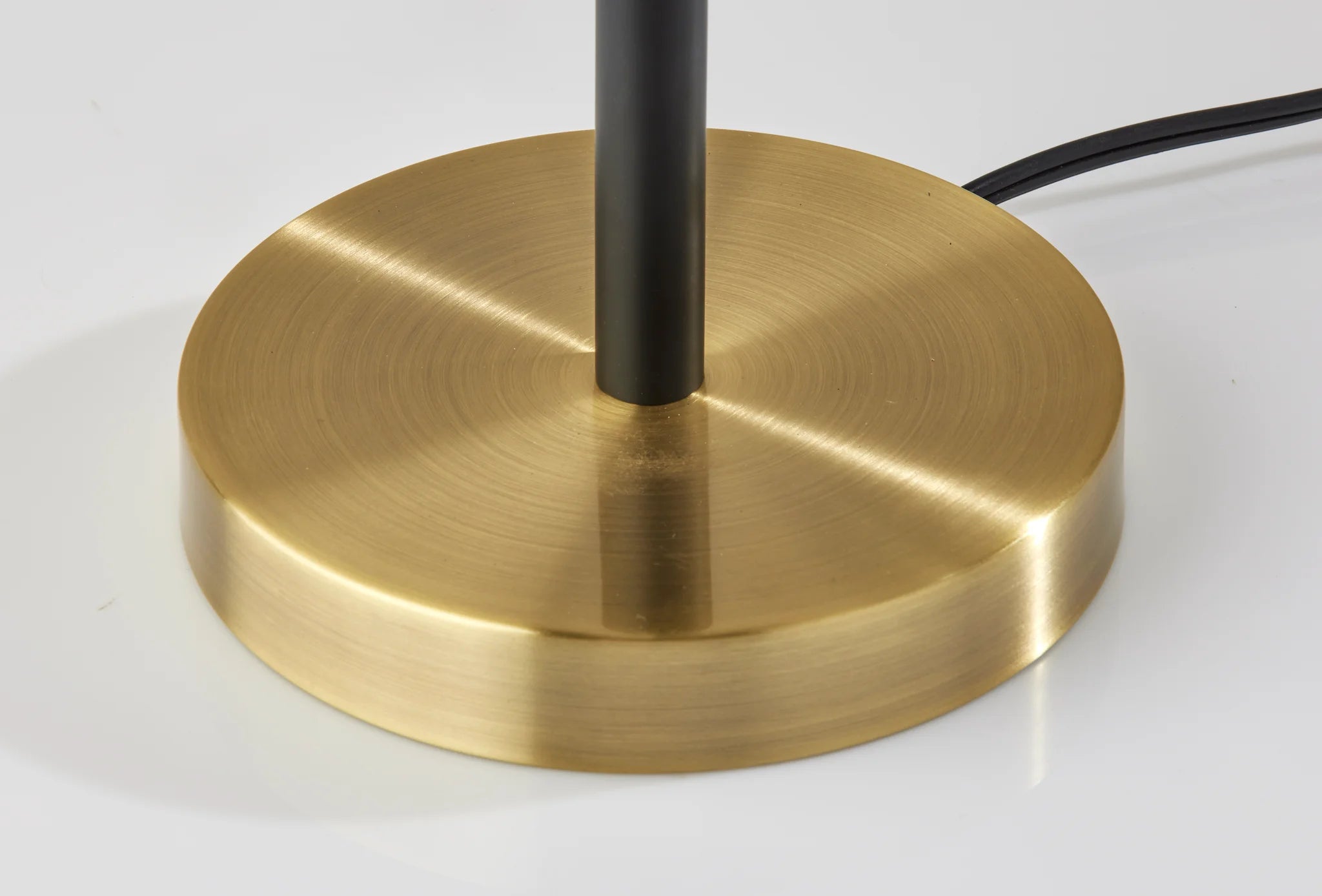 Adesso Daniel Table Lamp