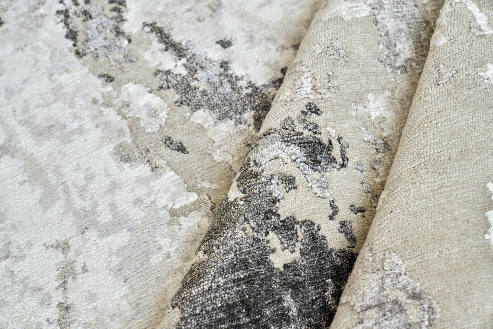 Exquisite Rugs Cosmo Handmade Hand-Knotted New Zealand Wool and Bamboo Silk Area Rug