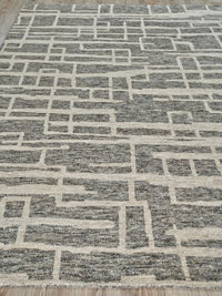 Exquisite Rugs Aldridge Handmade Hand-Knotted New Zealand Wool and Bamboo Silk Area Rug