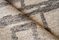Exquisite Rugs Aldridge Handmade Hand-Knotted New Zealand Wool and Bamboo Silk Area Rug