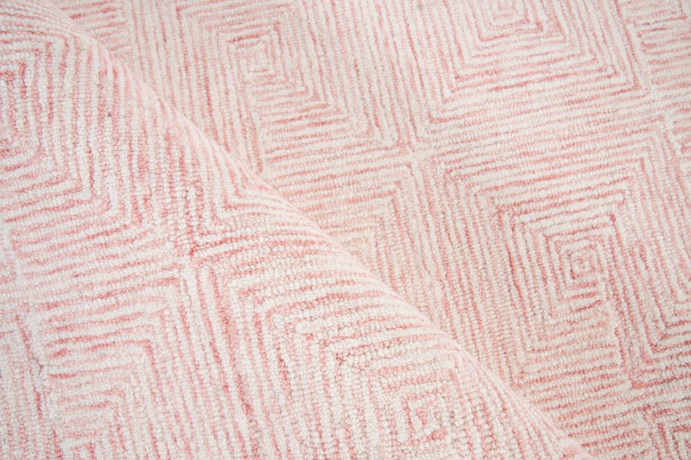 Exquisite Rugs Caprice Handmade Hand-Tufted New Zealand Wool Area Rug