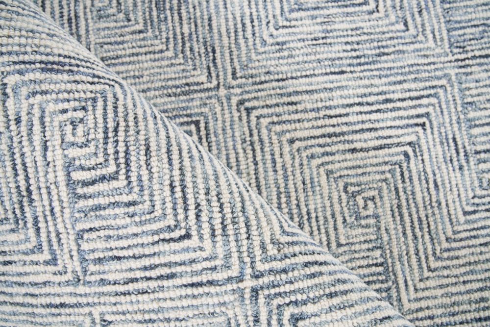 Exquisite Rugs Caprice Handmade Hand-Tufted New Zealand Wool Area Rug