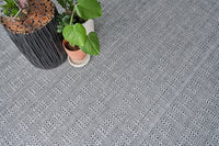 Exquisite Rugs Echo INDOOR/OUTDOOR Handmade Flatwoven PET yarn Area Rug