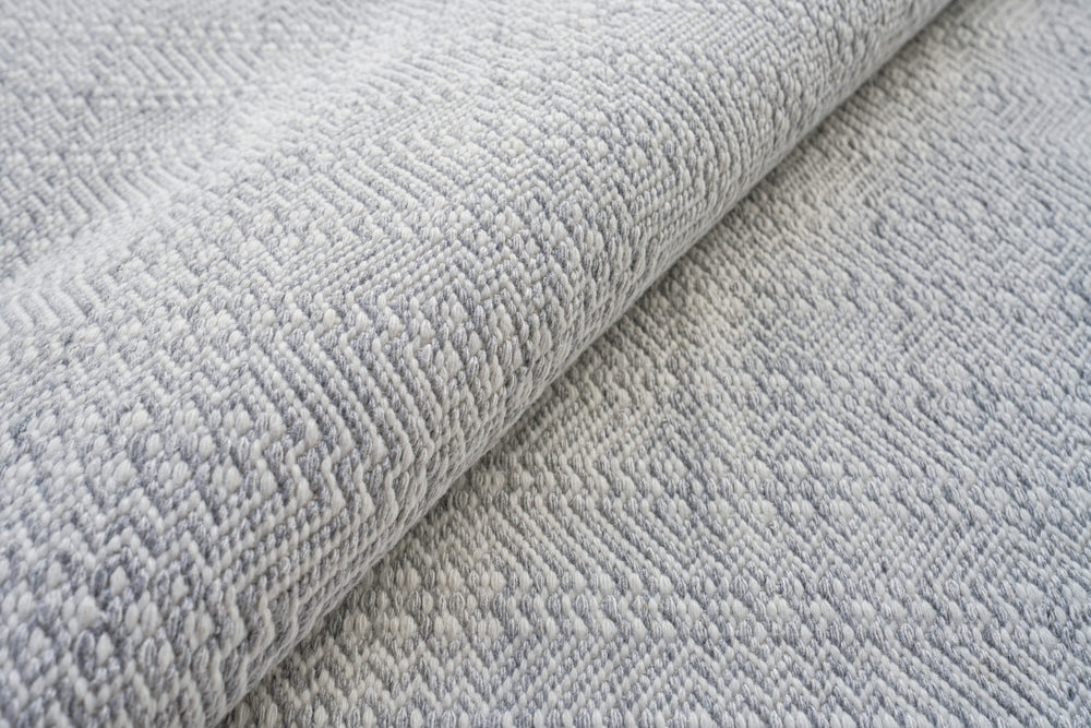 Exquisite Rugs Echo INDOOR/OUTDOOR Handmade Flatwoven PET yarn Area Rug