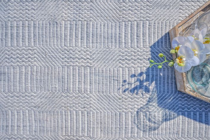 Exquisite Rugs Naples INDOOR/OUTDOOR Handmade Flatwoven PET yarn Area Rug