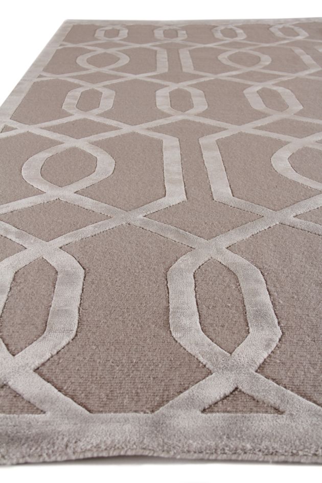 Exquisite Rugs Metro Velvet Handmade Hand-Knotted New Zealand Wool and Viscose  Area Rug
